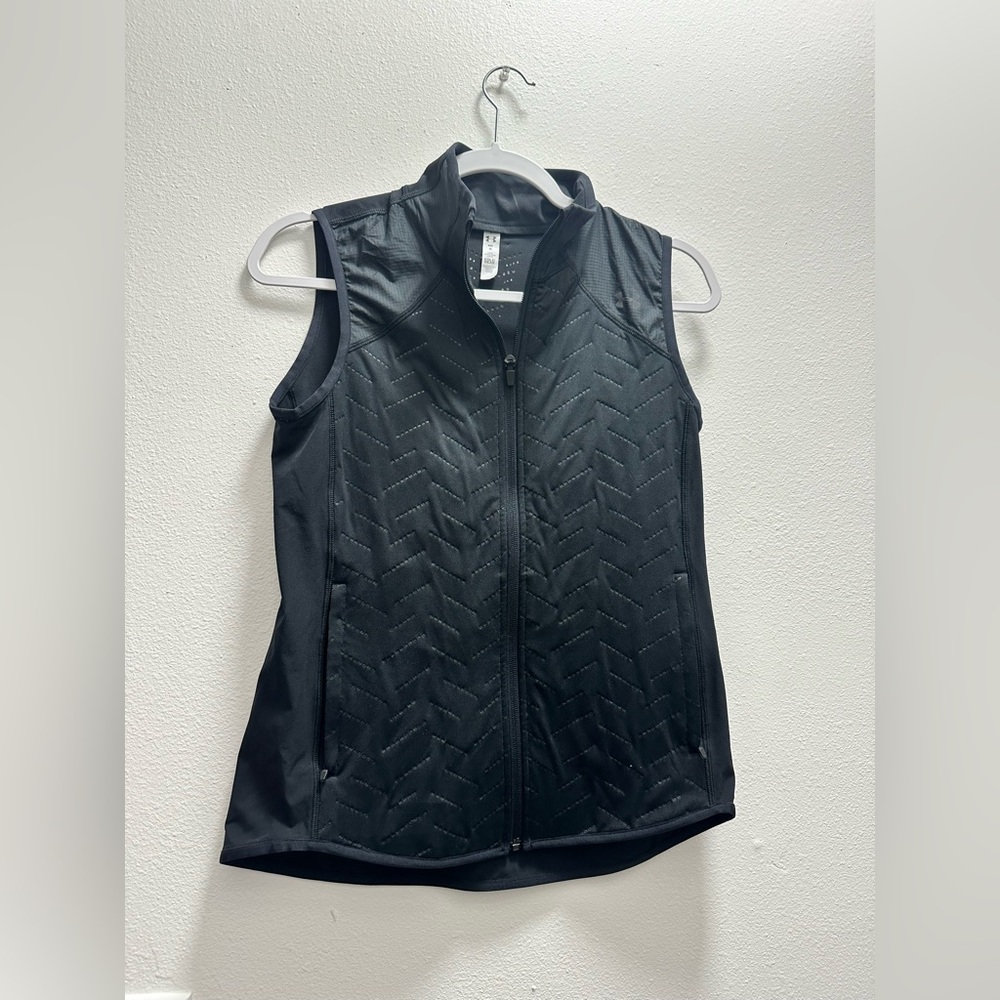 Under Armour vest